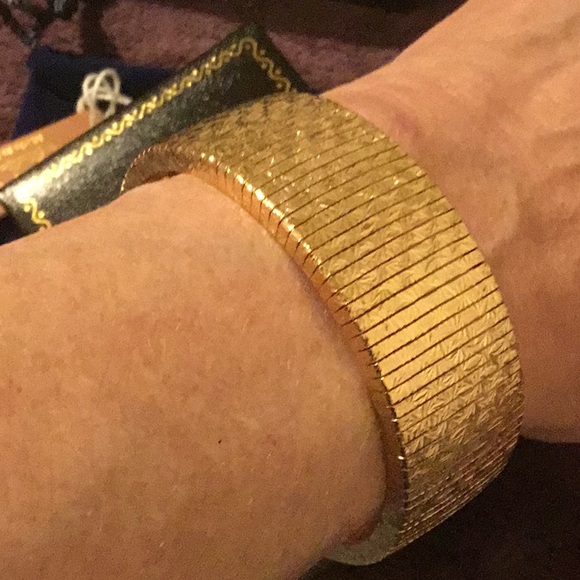 Toscana Italian Mirrigo Finish 18k Gold Plated Bracelet , NIB - Picture 10 of 14